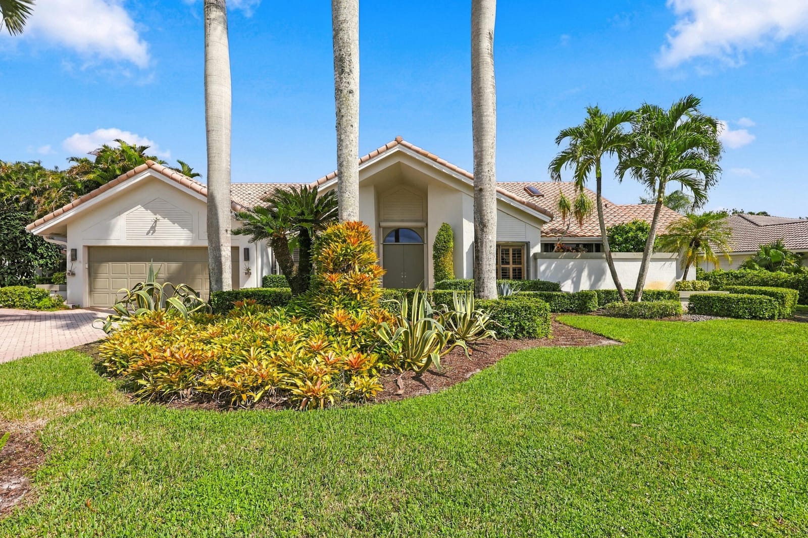 17556 CHARNWOOD Drive, Boca Raton, FL 33498 photo 1