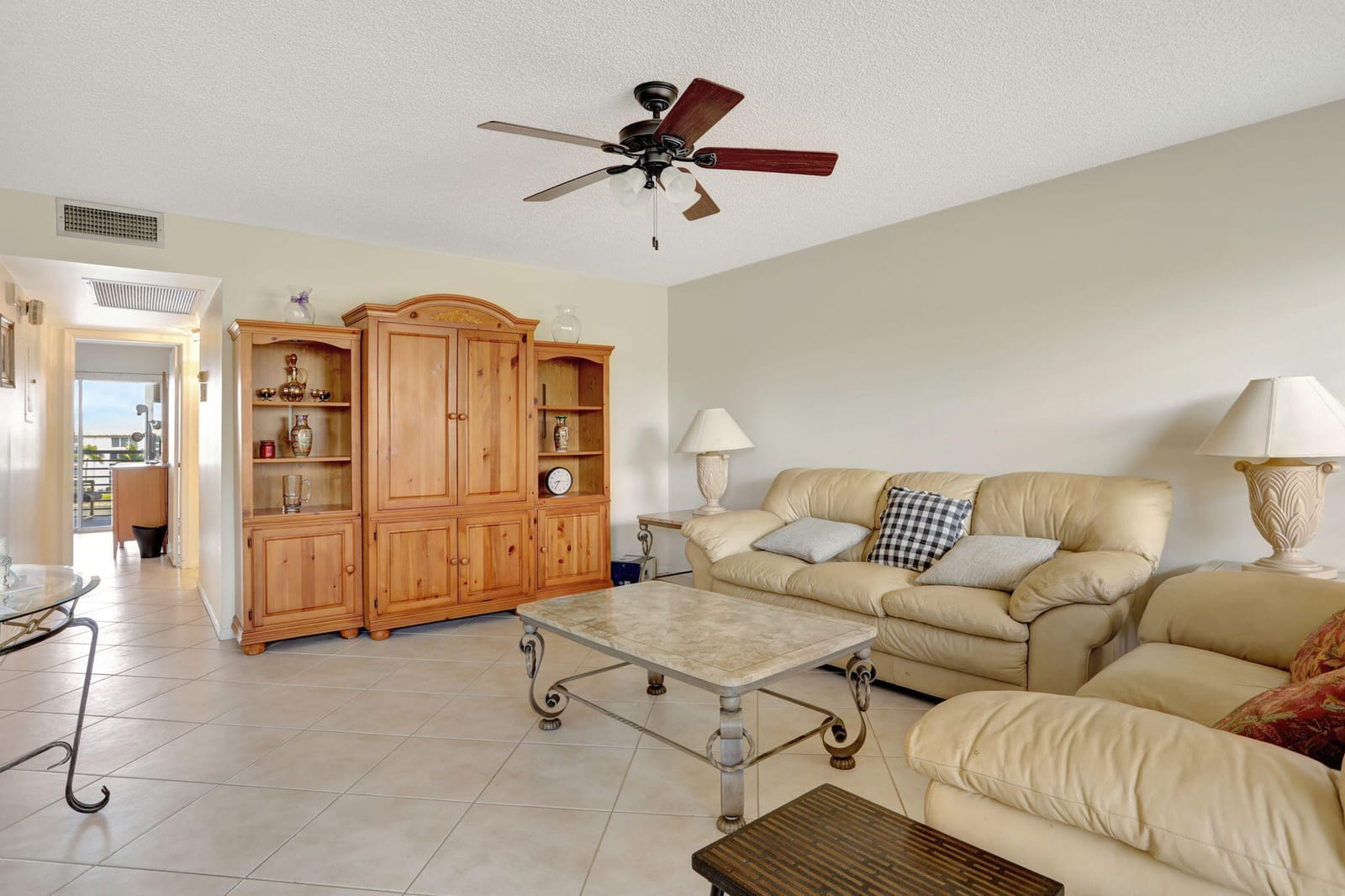 1903 Bermuda Circle B4 — photo 3
