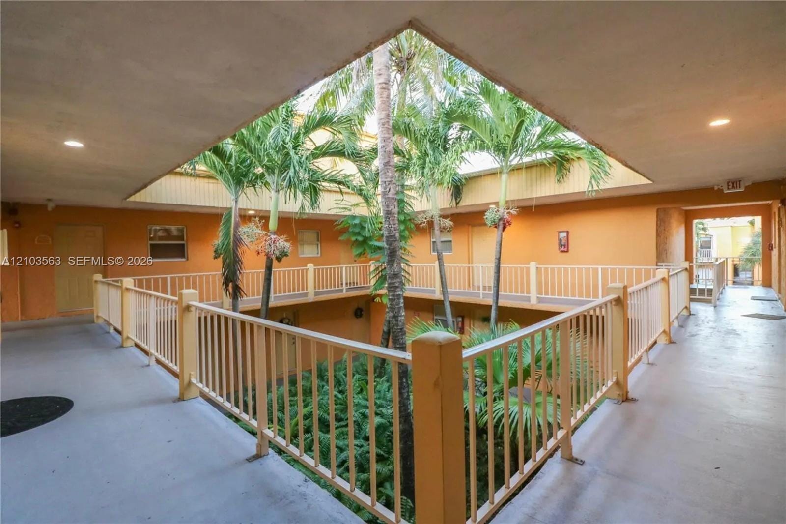17911 NW 68th Avenue N207, Hialeah, FL 33015 photo 17