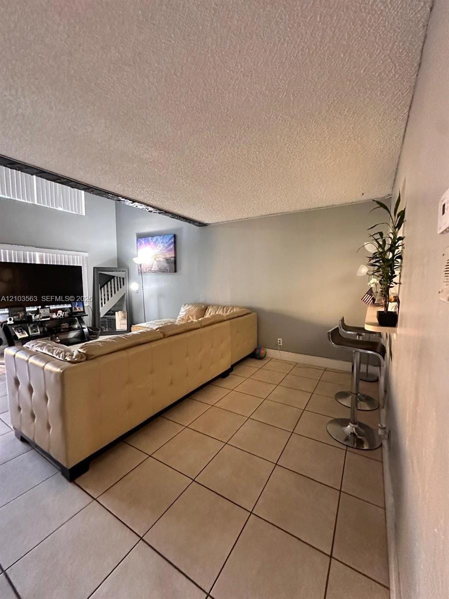 17911 NW 68th Avenue N207, Hialeah, FL 33015 photo 6