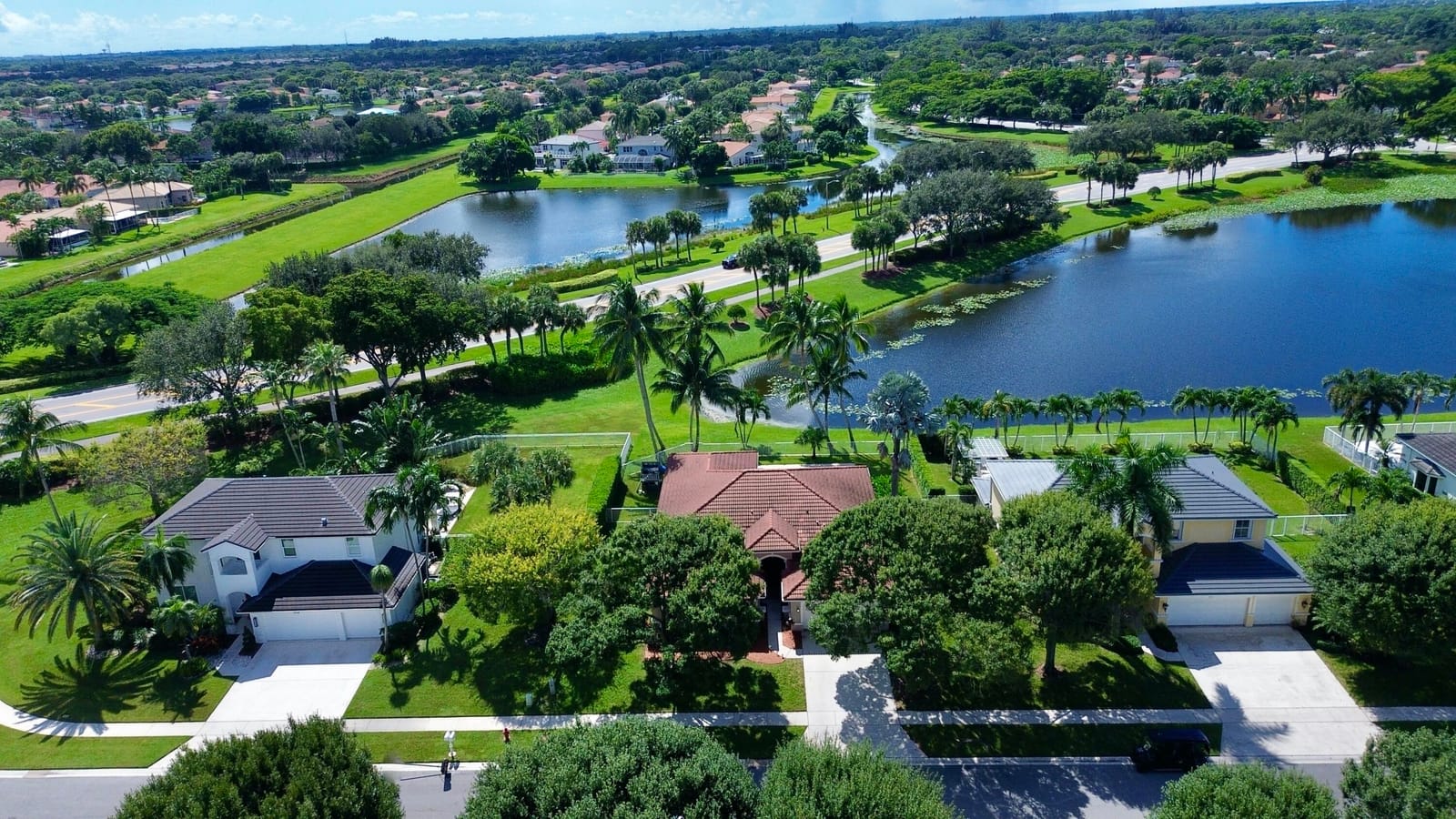5574 Bermuda Dunes Circle — photo 4