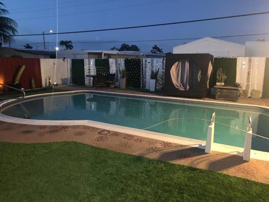 3321 SW 32ND Avenue, West Park, FL 33023 photo 15