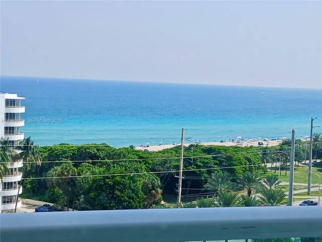 100 Bayview Drive 1106, Sunny Isles Beach, FL 33160