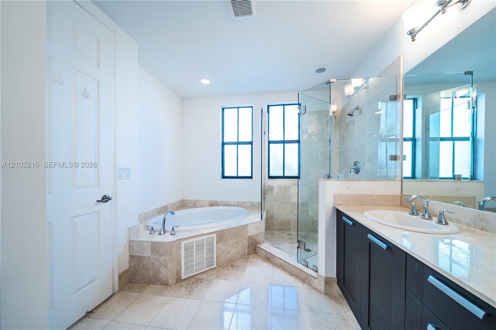 8478 NW 52nd Street, Doral, FL 33166 photo 27