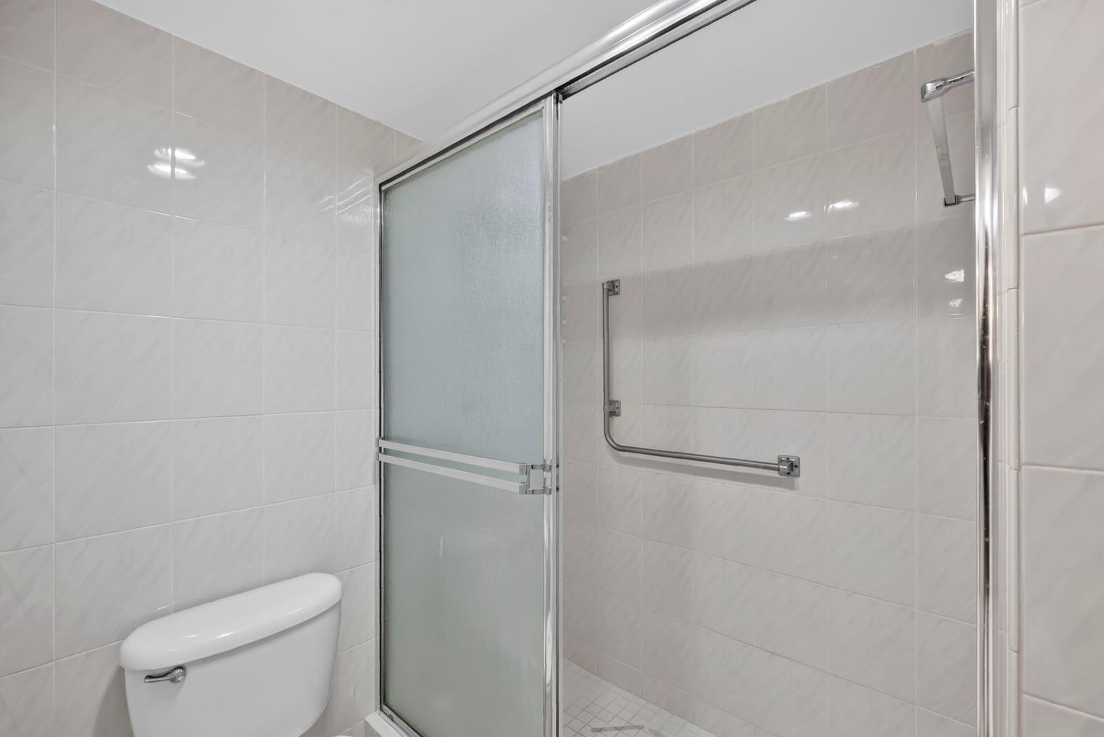 20301 W COUNTRY CLUB Drive 523, Aventura, FL 33180 photo 13