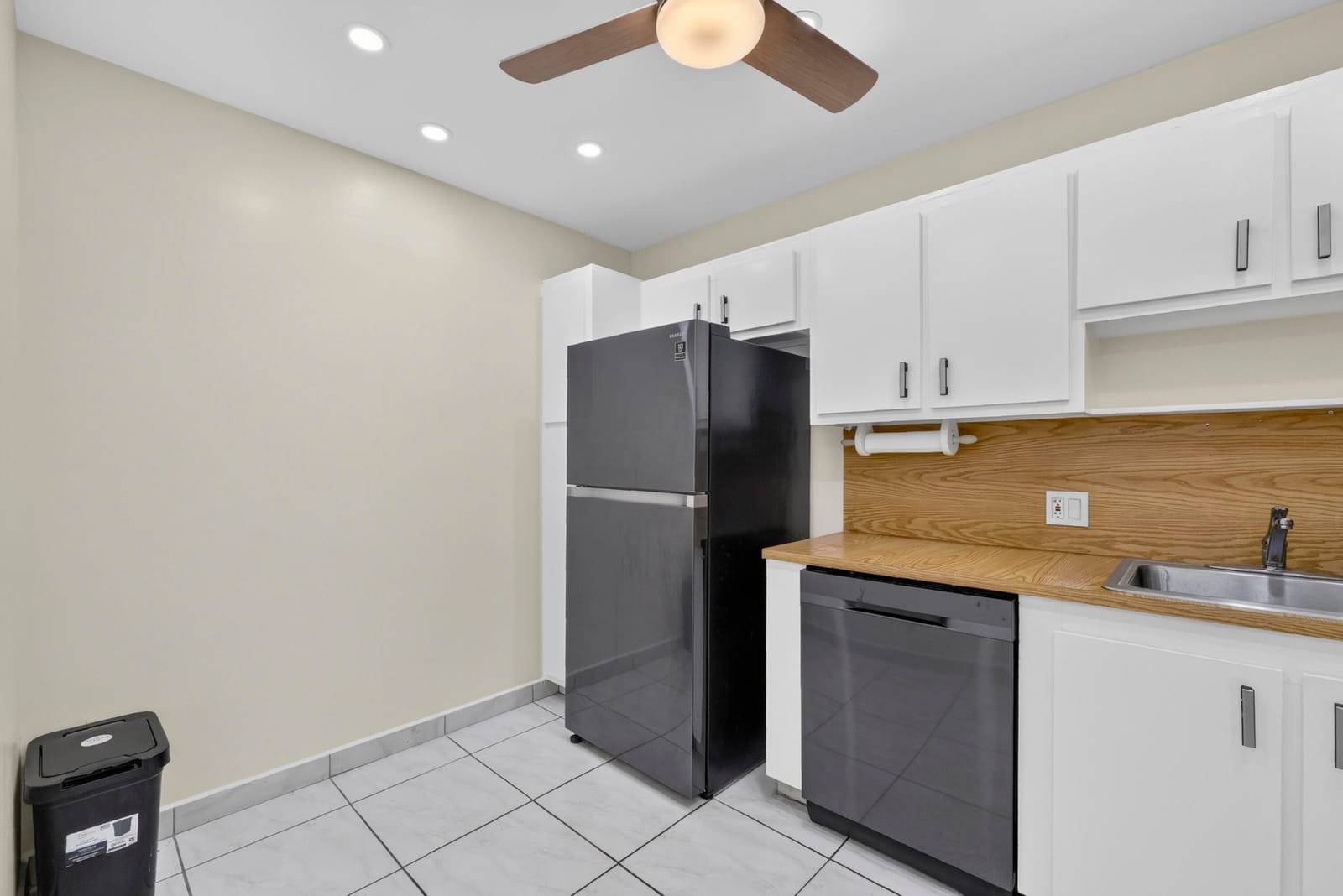 20301 W COUNTRY CLUB Drive 523, Aventura, FL 33180 photo 17
