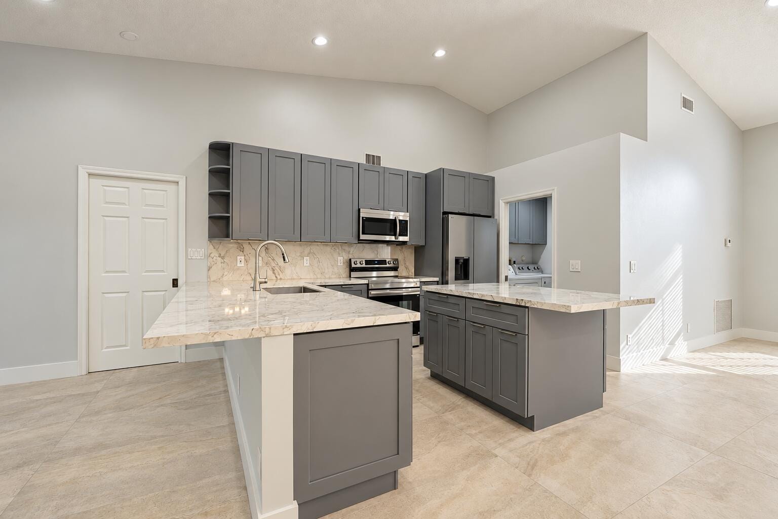 1185 Wild Cherry Lane — photo 4