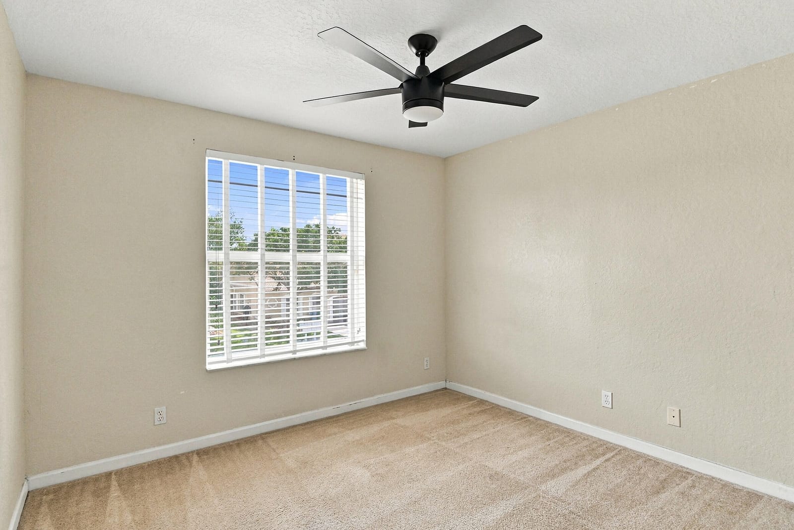 5477 NW 90th Terrace, Sunrise, FL 33351 photo 15