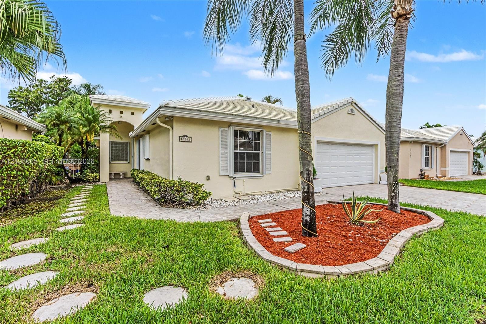 15251 Wilshire Way, Pembroke Pines, FL 33027 photo 7