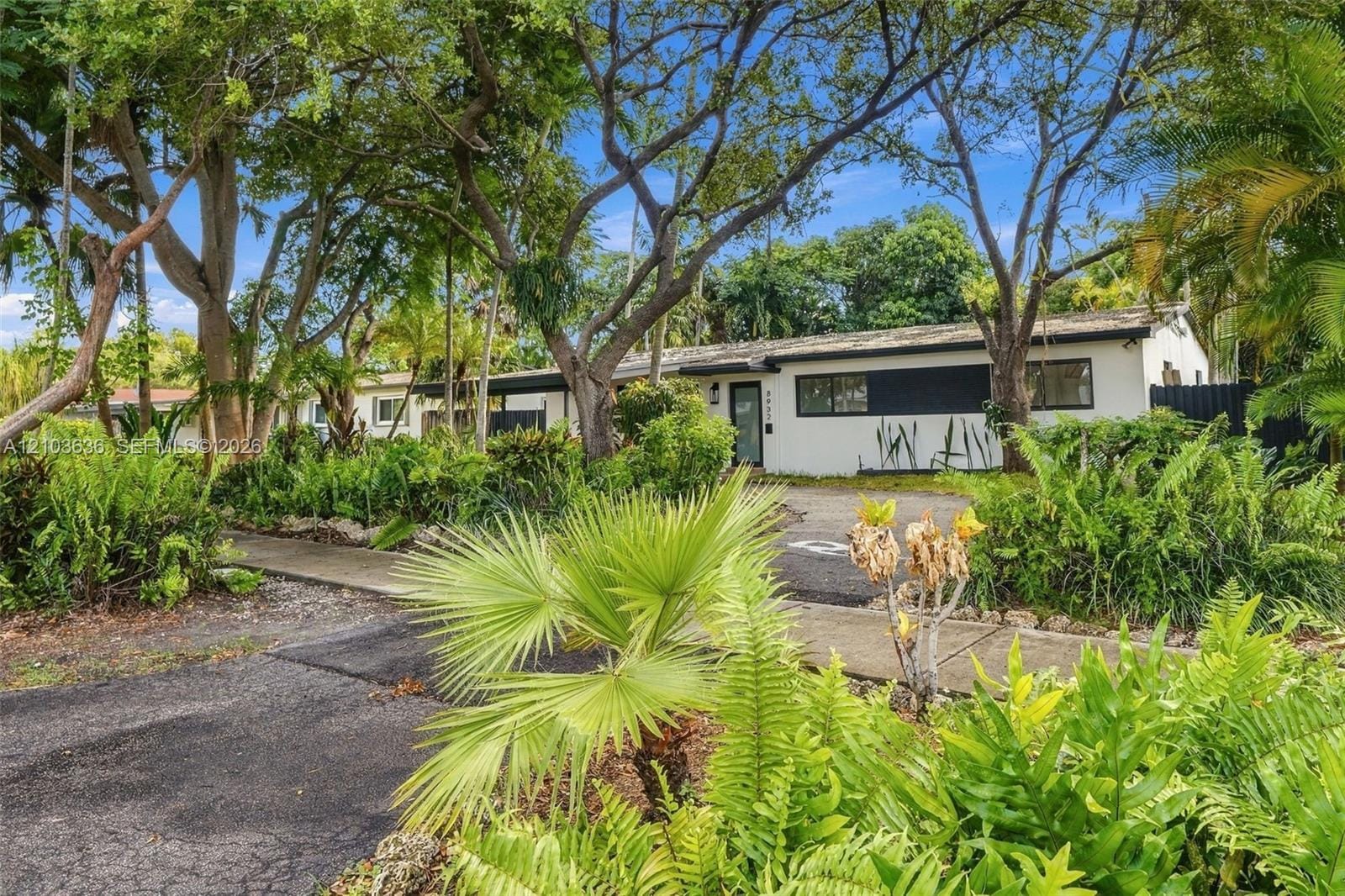 8932 Ridgeland Drive, Cutler Bay, FL 33157 photo 2