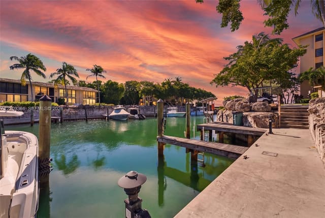 96000 Overseas Highway W22, Key Largo, FL 33037