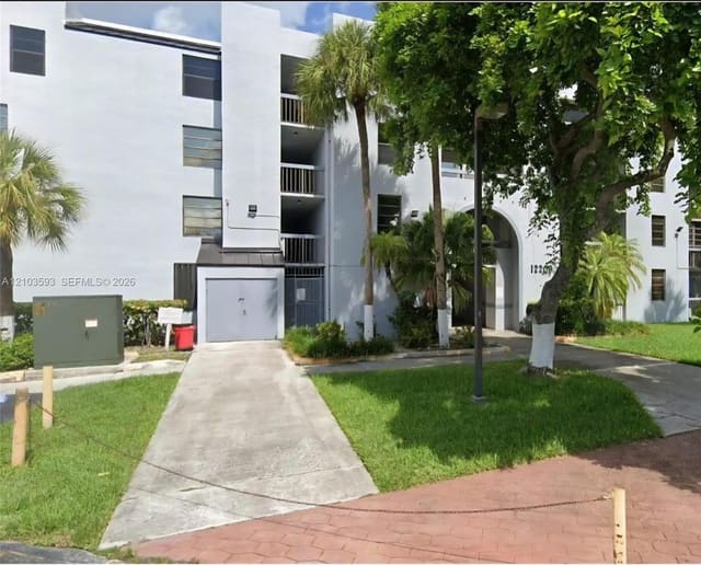 12209 SW 14th Lane 1304, Miami, FL 33184