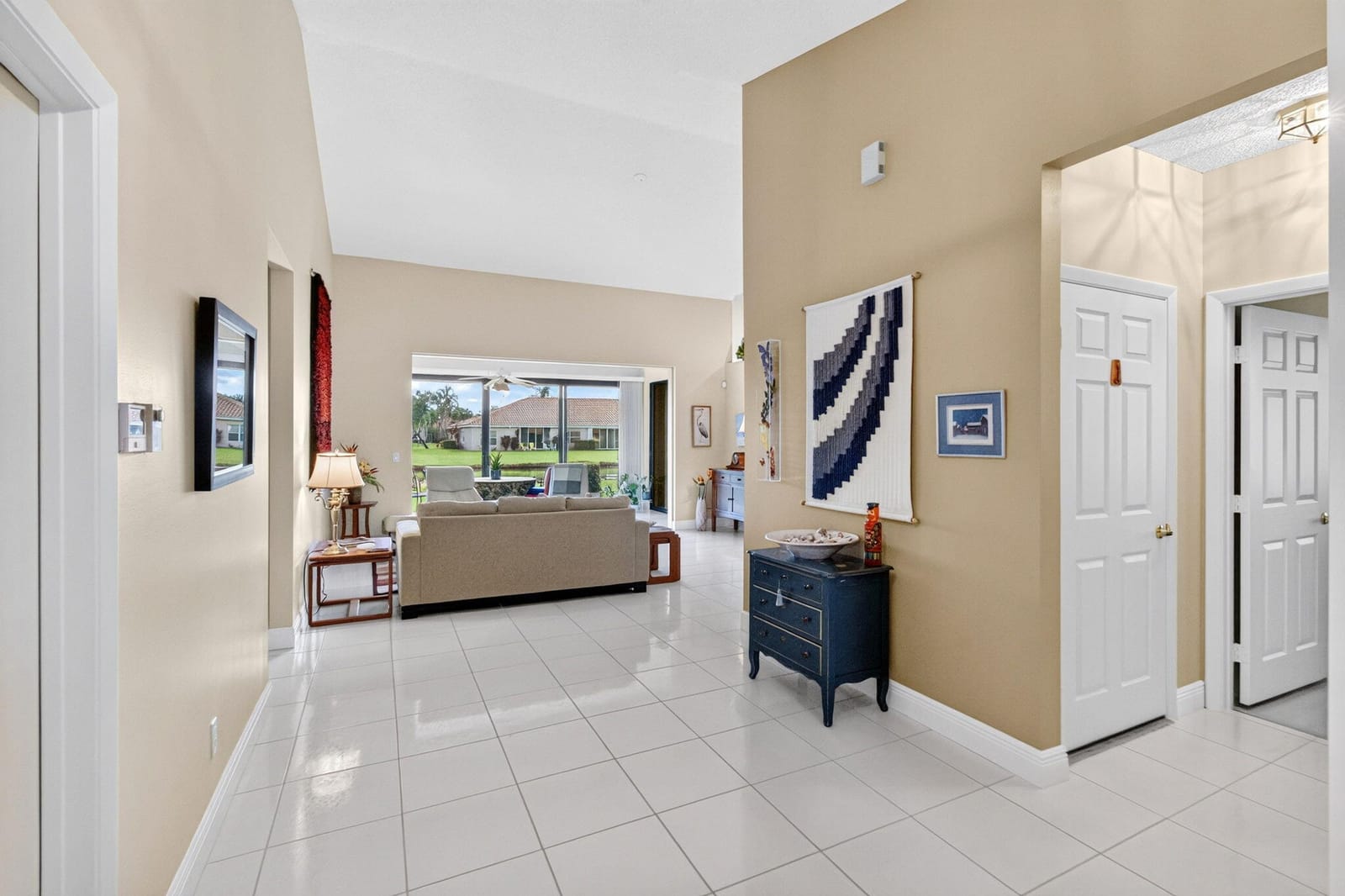 8284 WATERLINE Drive 105, Boynton Beach, FL 33472 photo 4