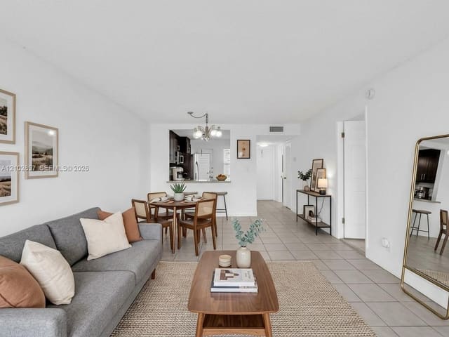 4700 Washington Street 405, Hollywood, FL 33021