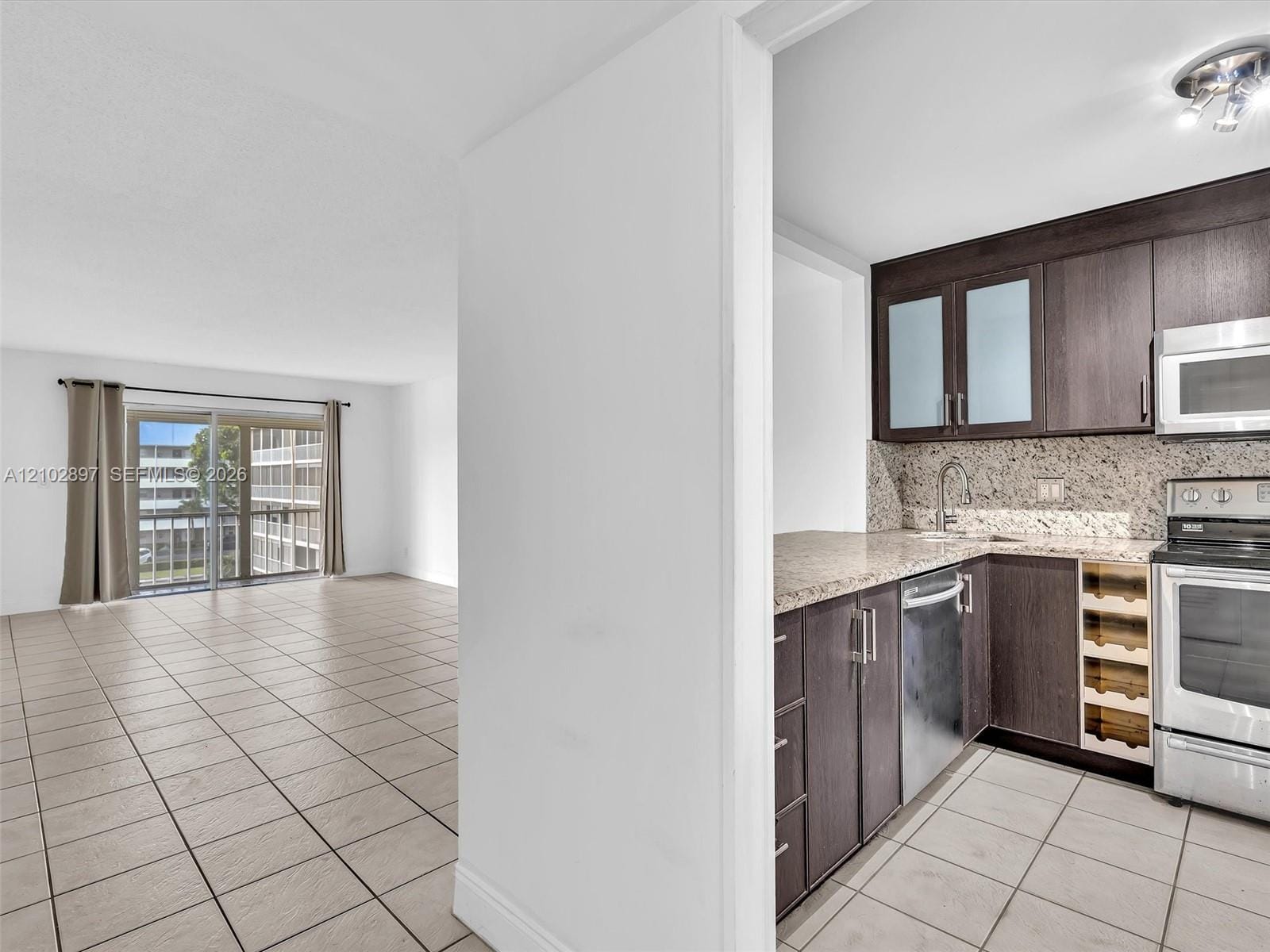 4700 Washington Street 405, Hollywood, FL 33021 photo 4