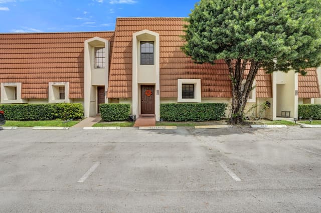 178 NW 115th Terrace, Plantation, FL 33325