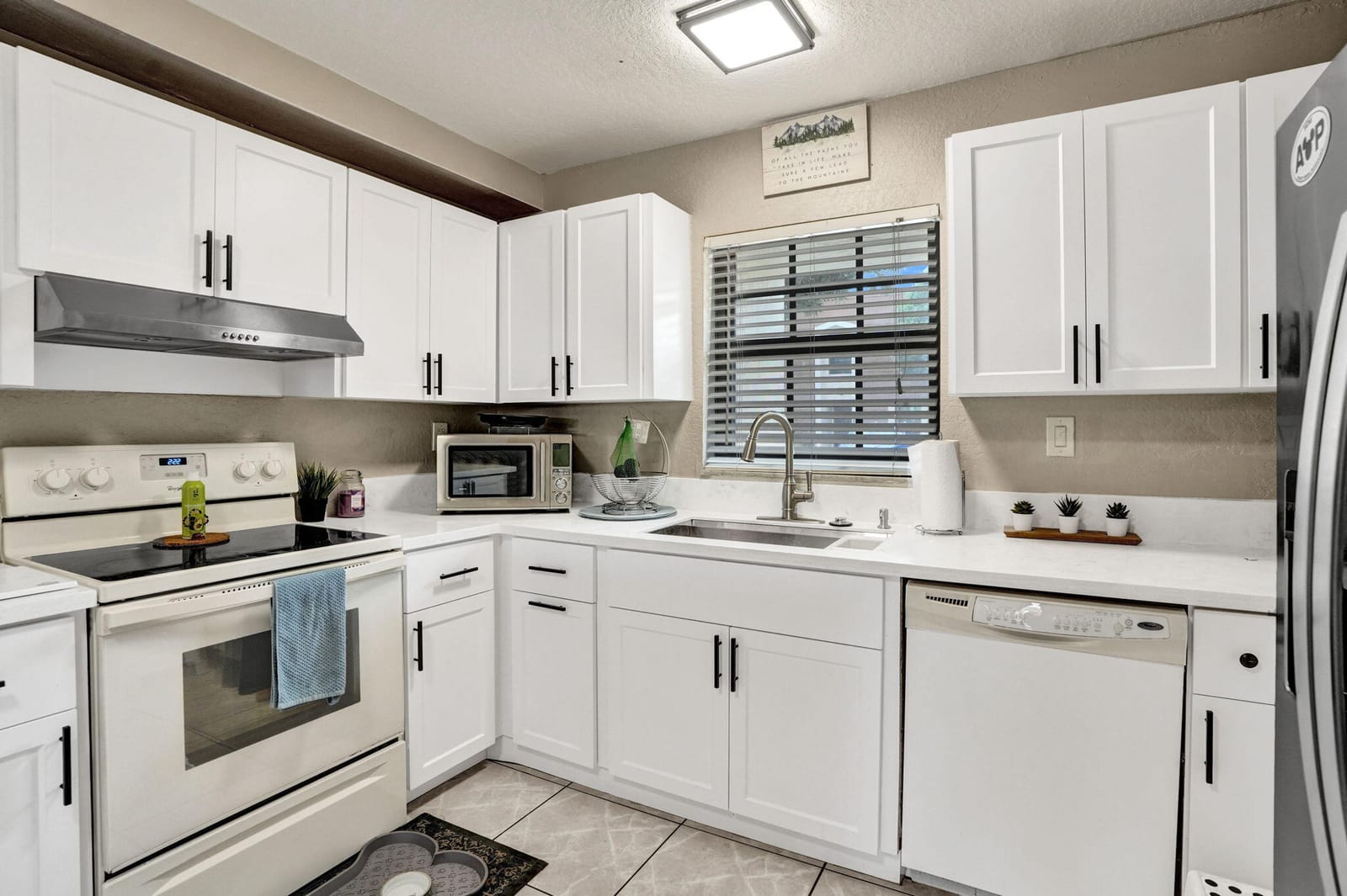 178 NW 115th Terrace, Plantation, FL 33325 photo 4