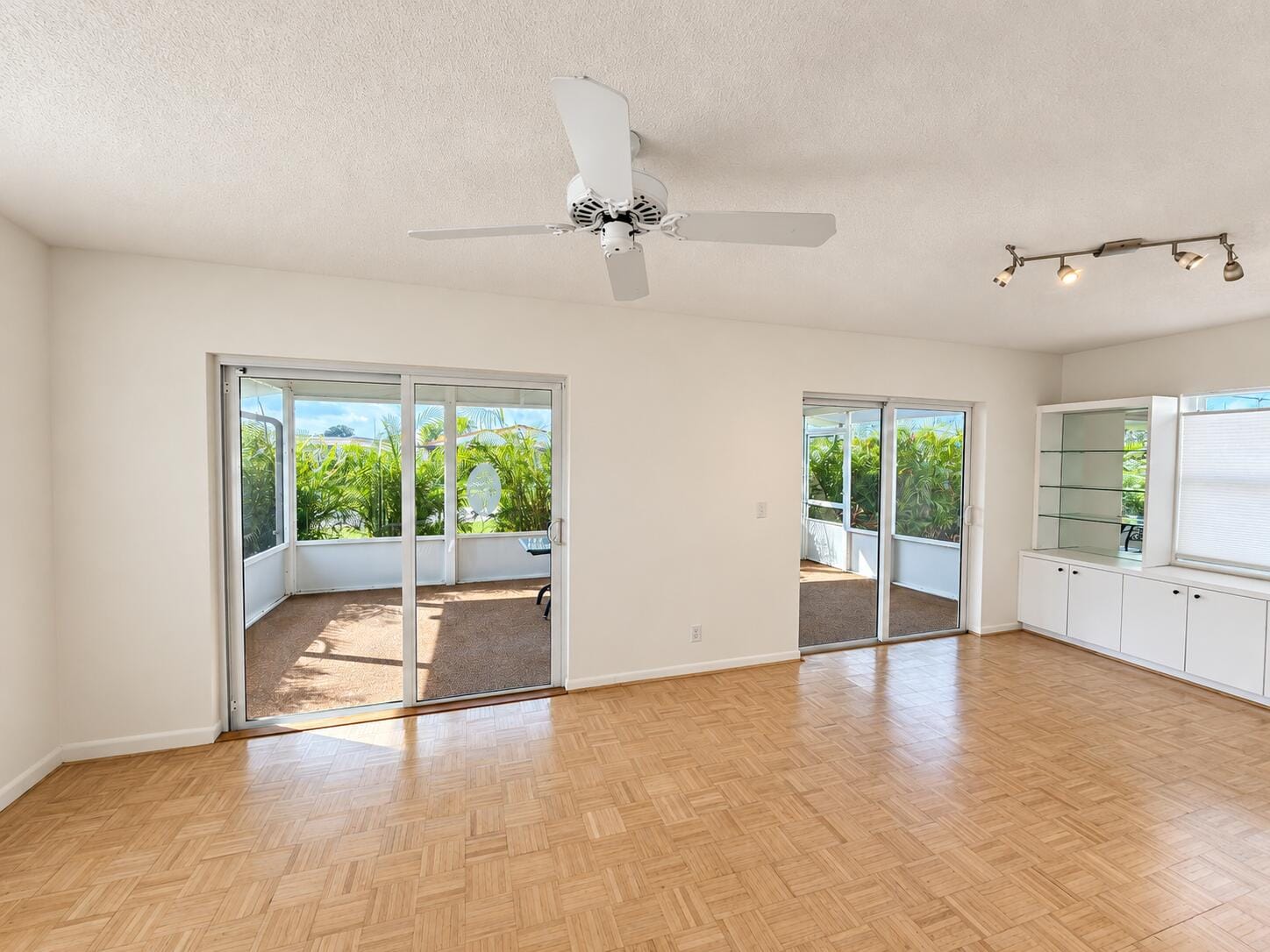 6309 DUSENBURG Road — photo 12
