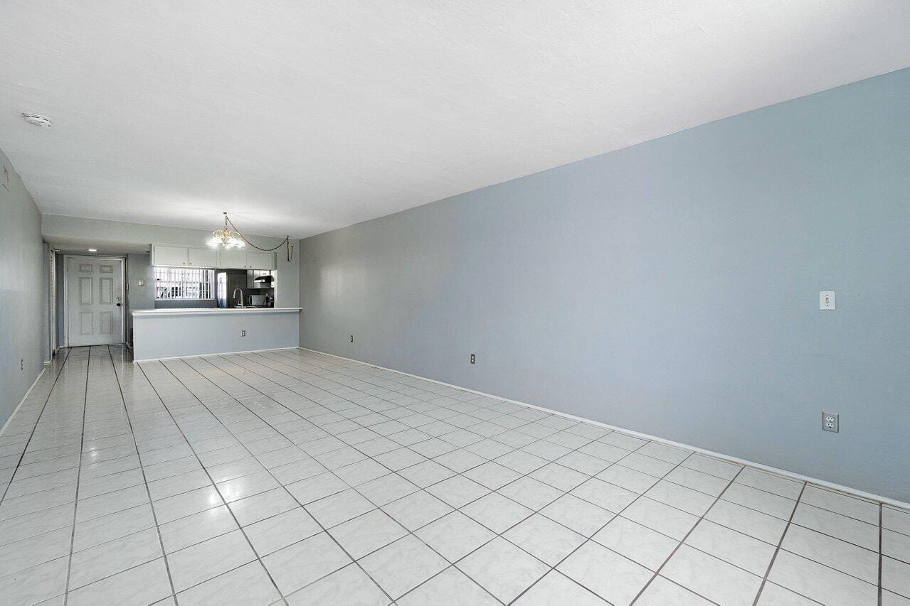 804 PALM BEACH TRACE Drive, Royal Palm Beach, FL 33411 photo 5