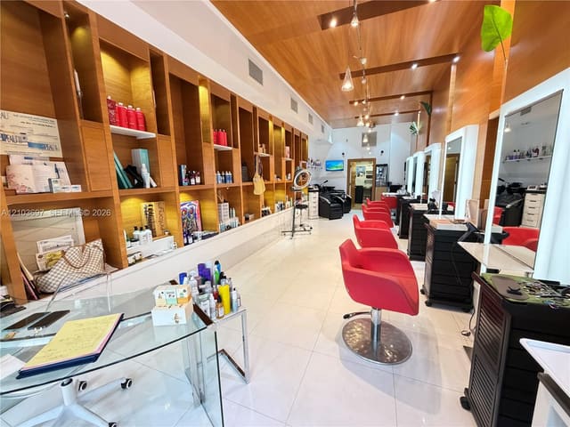 2400 E Las Olas Boulevard, Fort Lauderdale, FL 33301
