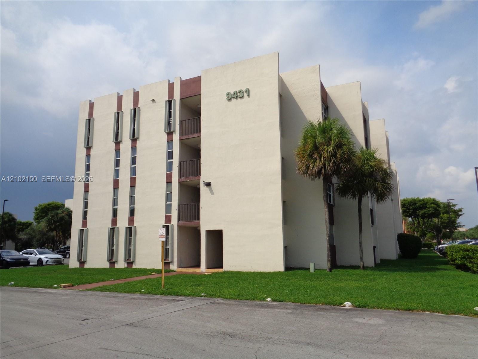 9431 SW 4th Street 103-7, Miami, FL 33174
