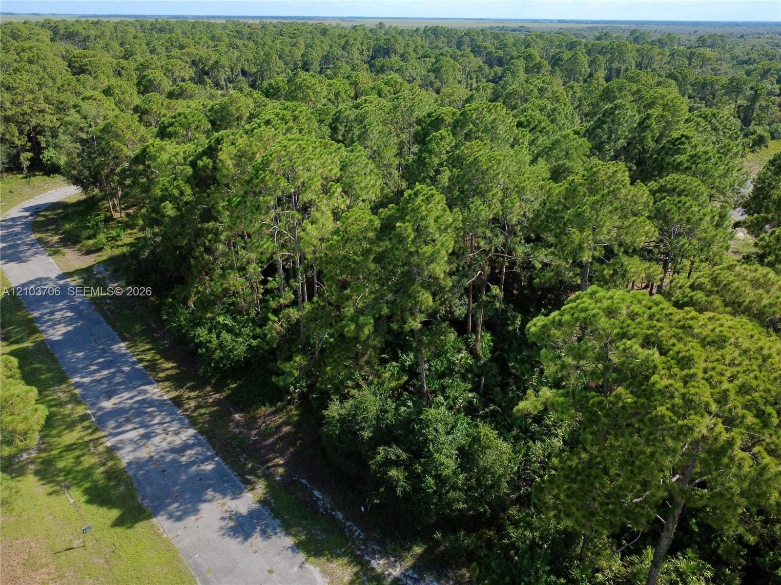 106 Rosemont Place, LaBelle, FL 33935