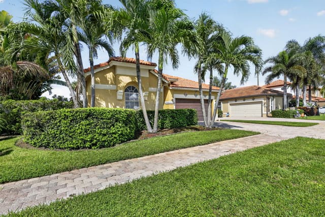 8085 SAW PALMETTO Lane, Boynton Beach, FL 33436
