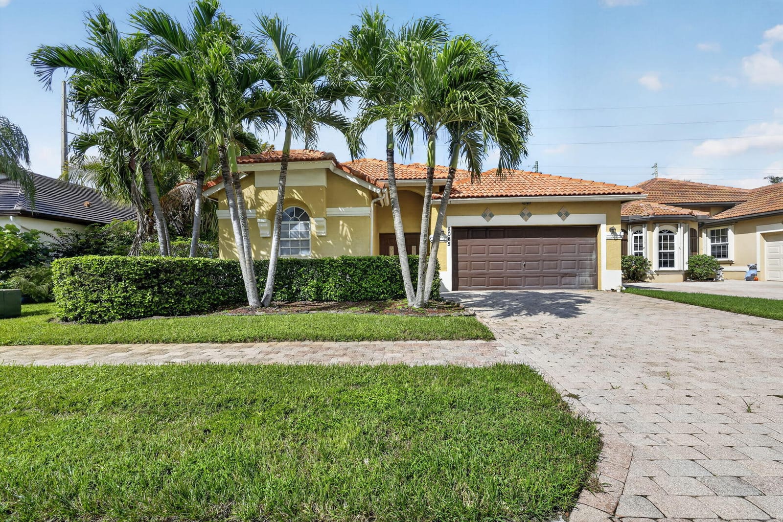 8085 SAW PALMETTO Lane — photo 2