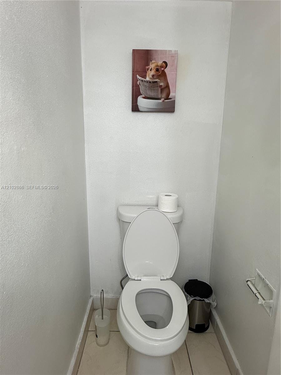 17901 NW 68th Avenue R209, Hialeah, FL 33015 photo 5