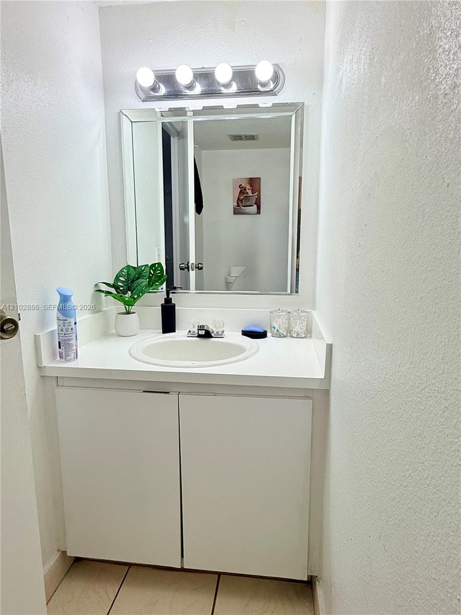 17901 NW 68th Avenue R209, Hialeah, FL 33015 photo 6