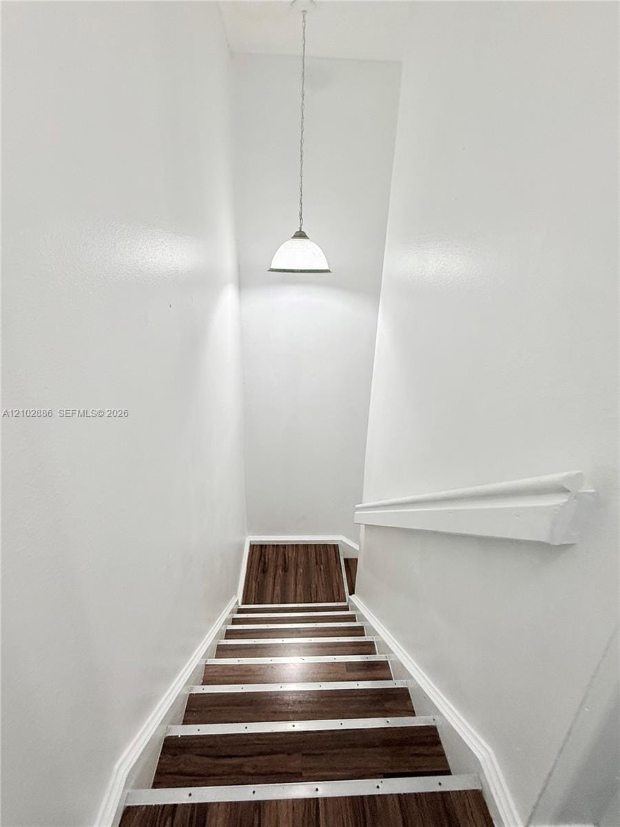 17901 NW 68th Avenue R209, Hialeah, FL 33015 photo 7