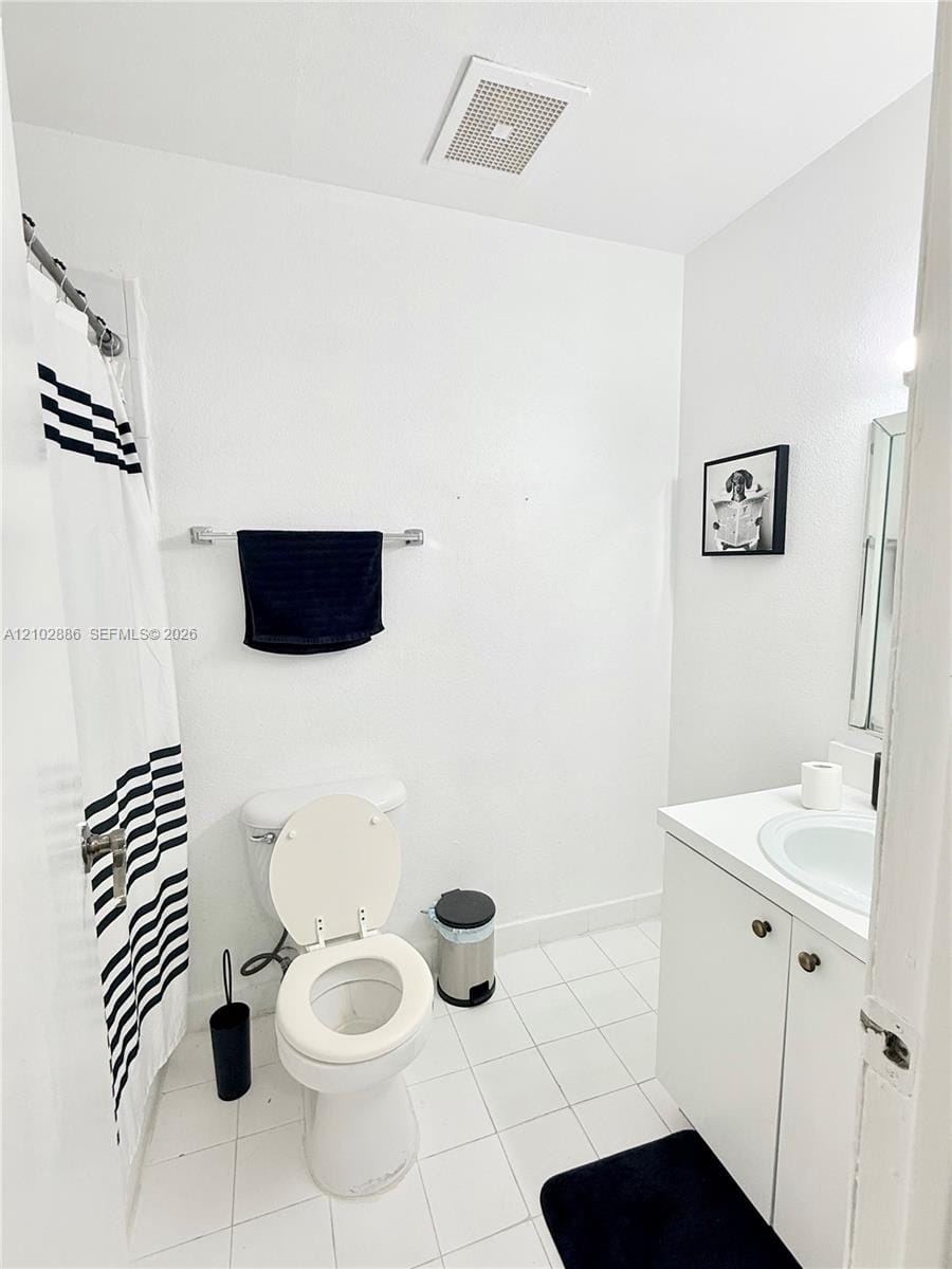 17901 NW 68th Avenue R209, Hialeah, FL 33015 photo 8