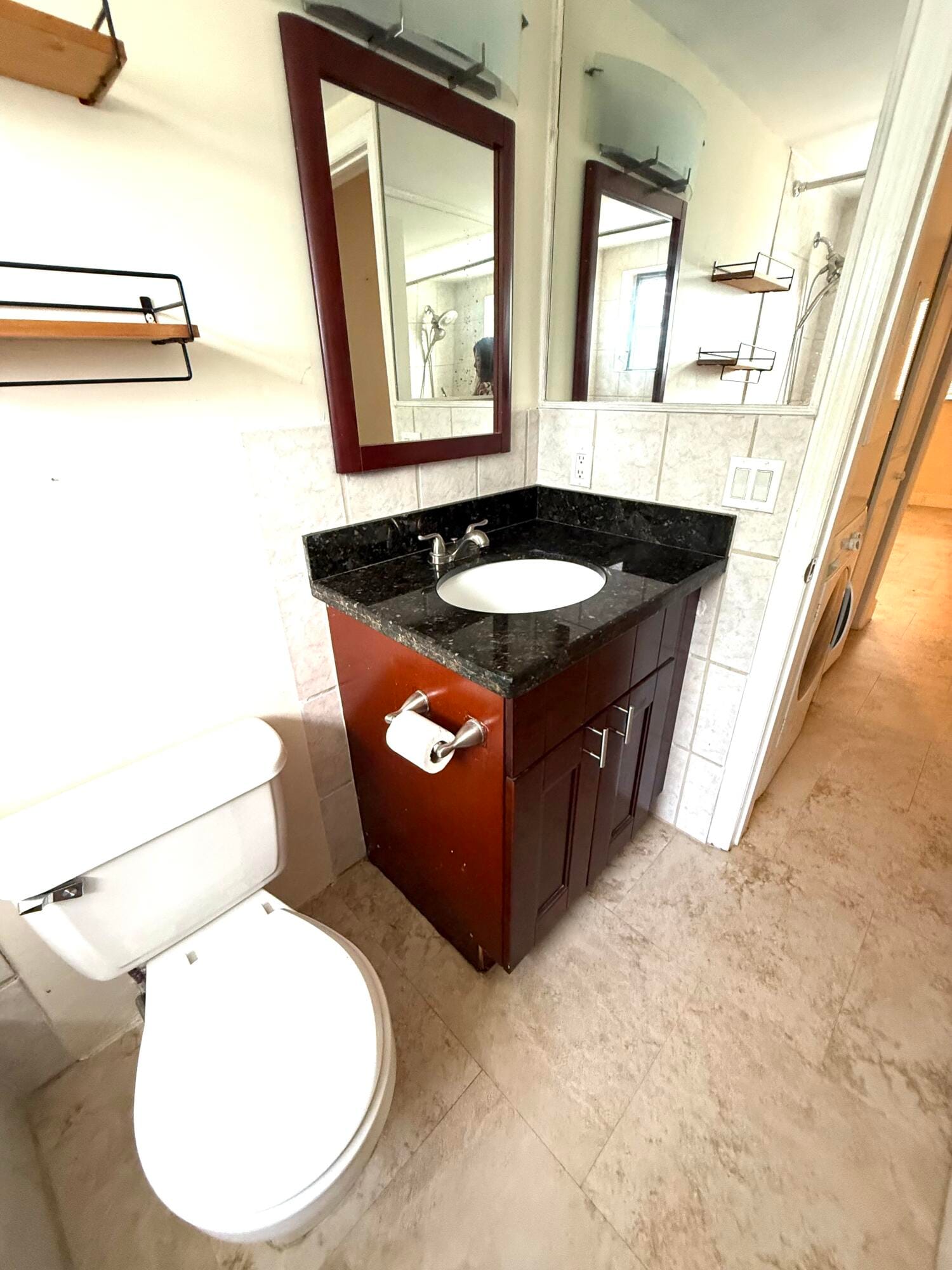 1100 NE 9TH Avenue 202 — photo 5