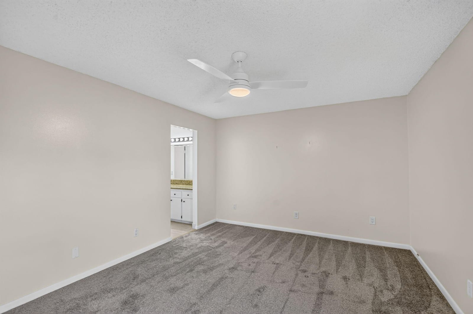 6102 WOODLAKE Boulevard, Greenacres, FL 33463 photo 14