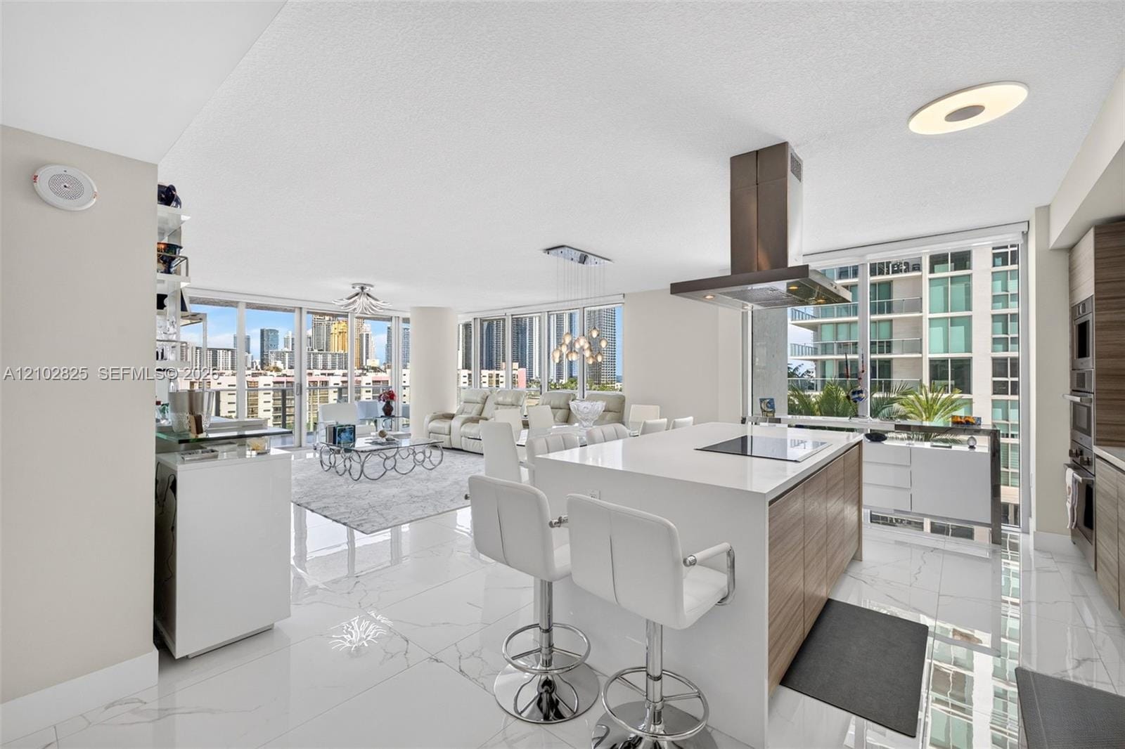 330 Sunny Isles Boulevard 5-807, Sunny Isles Beach, FL 33160 photo 1