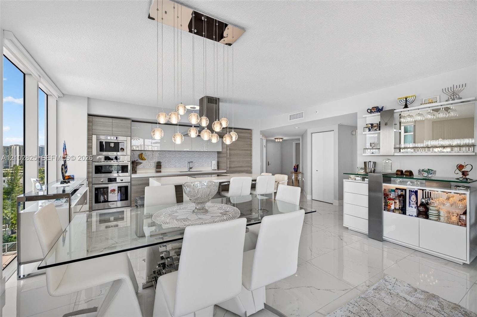 330 Sunny Isles Boulevard 5-807, Sunny Isles Beach, FL 33160 photo 11