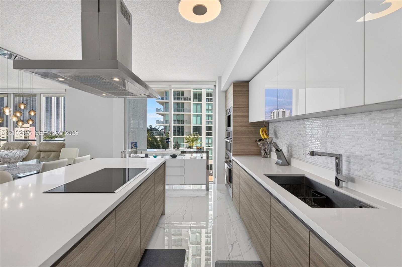330 Sunny Isles Boulevard 5-807, Sunny Isles Beach, FL 33160 photo 15