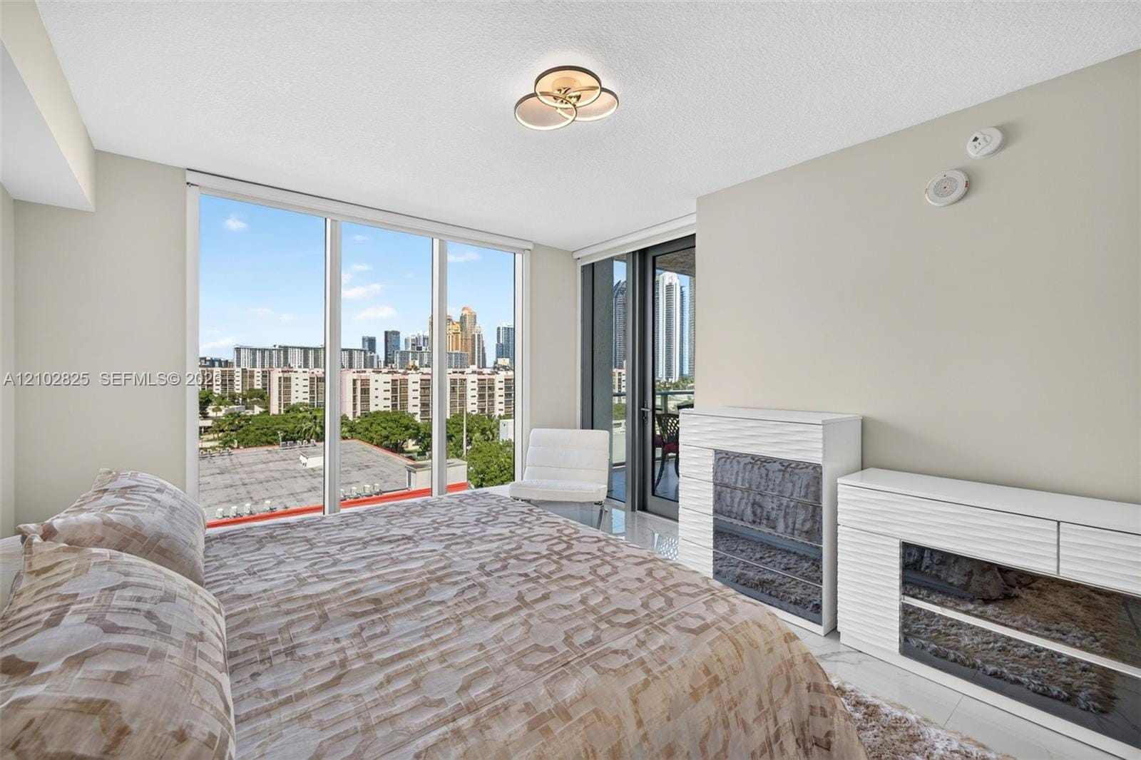 330 Sunny Isles Boulevard 5-807, Sunny Isles Beach, FL 33160 photo 22