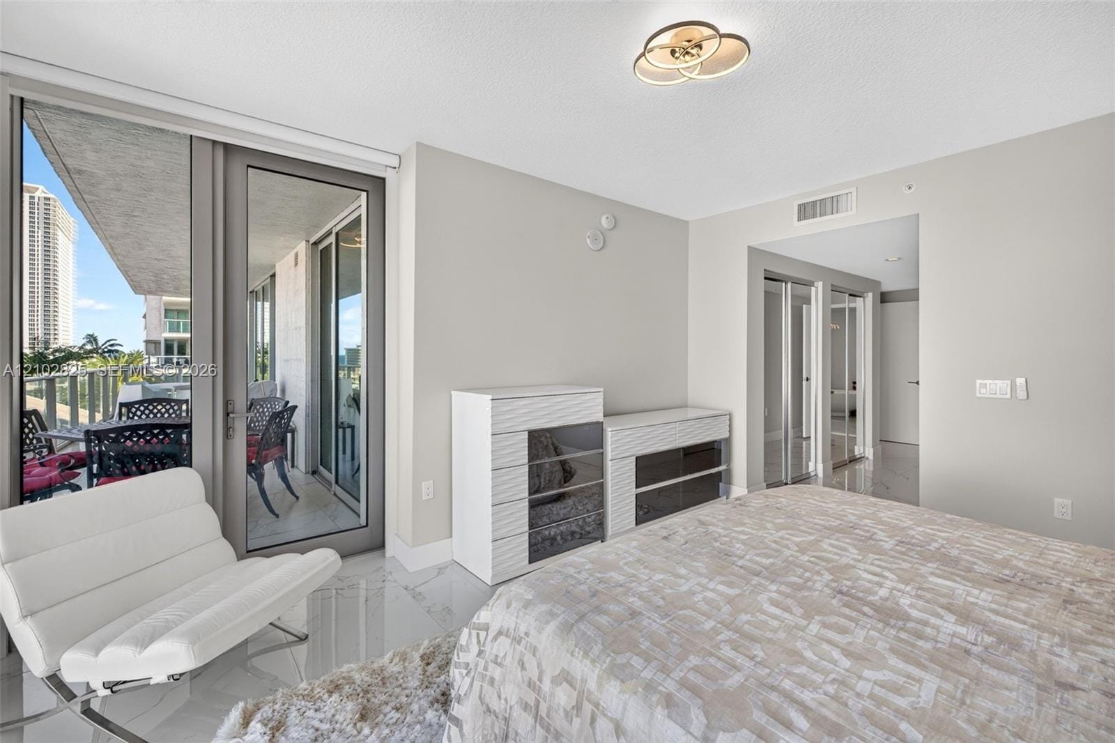 330 Sunny Isles Boulevard 5-807, Sunny Isles Beach, FL 33160 photo 23