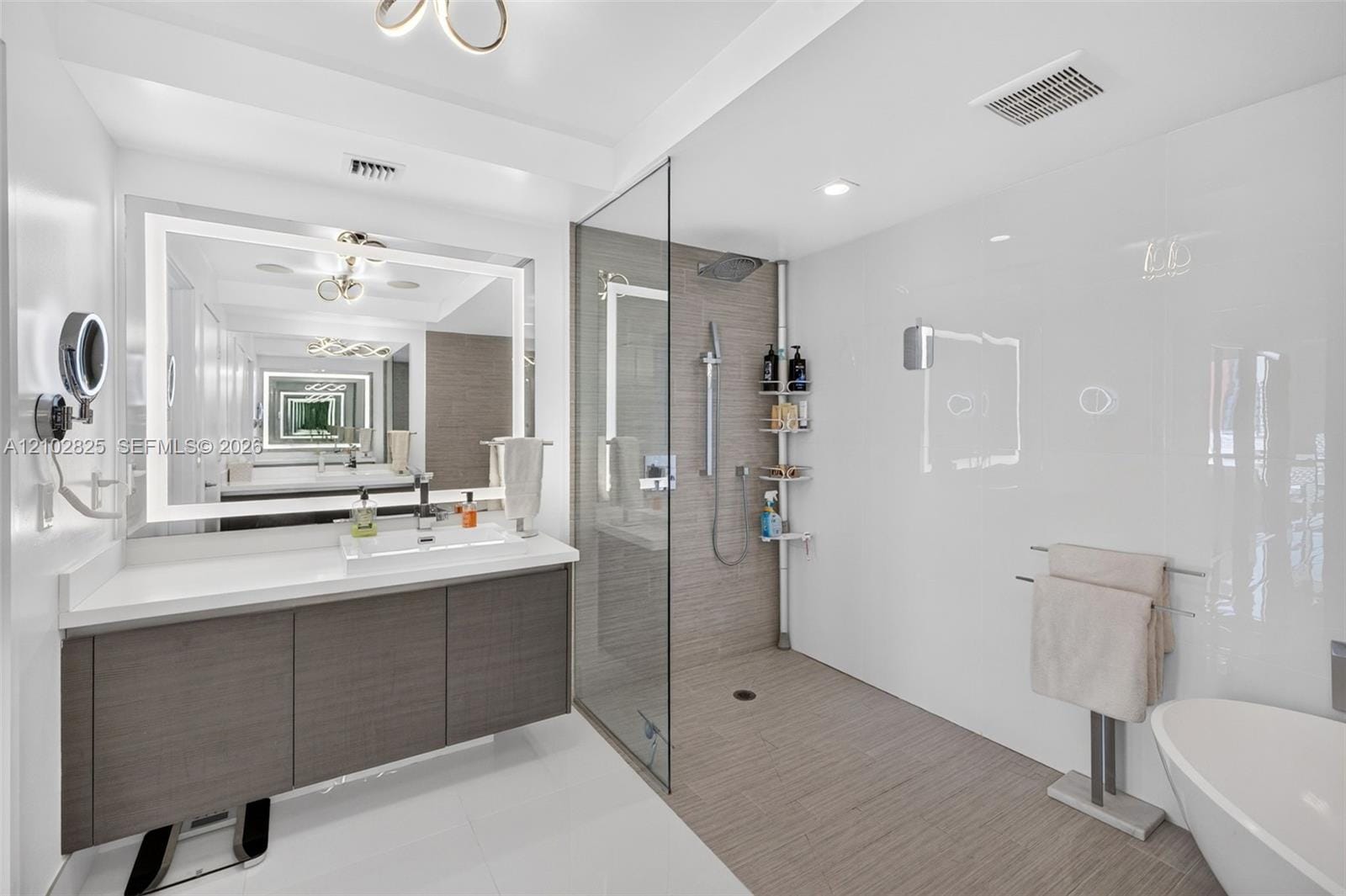 330 Sunny Isles Boulevard 5-807, Sunny Isles Beach, FL 33160 photo 27