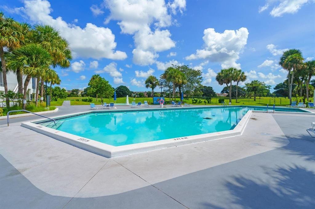 6911 Environ Boulevard 8K, Lauderhill, FL 33319 photo 27