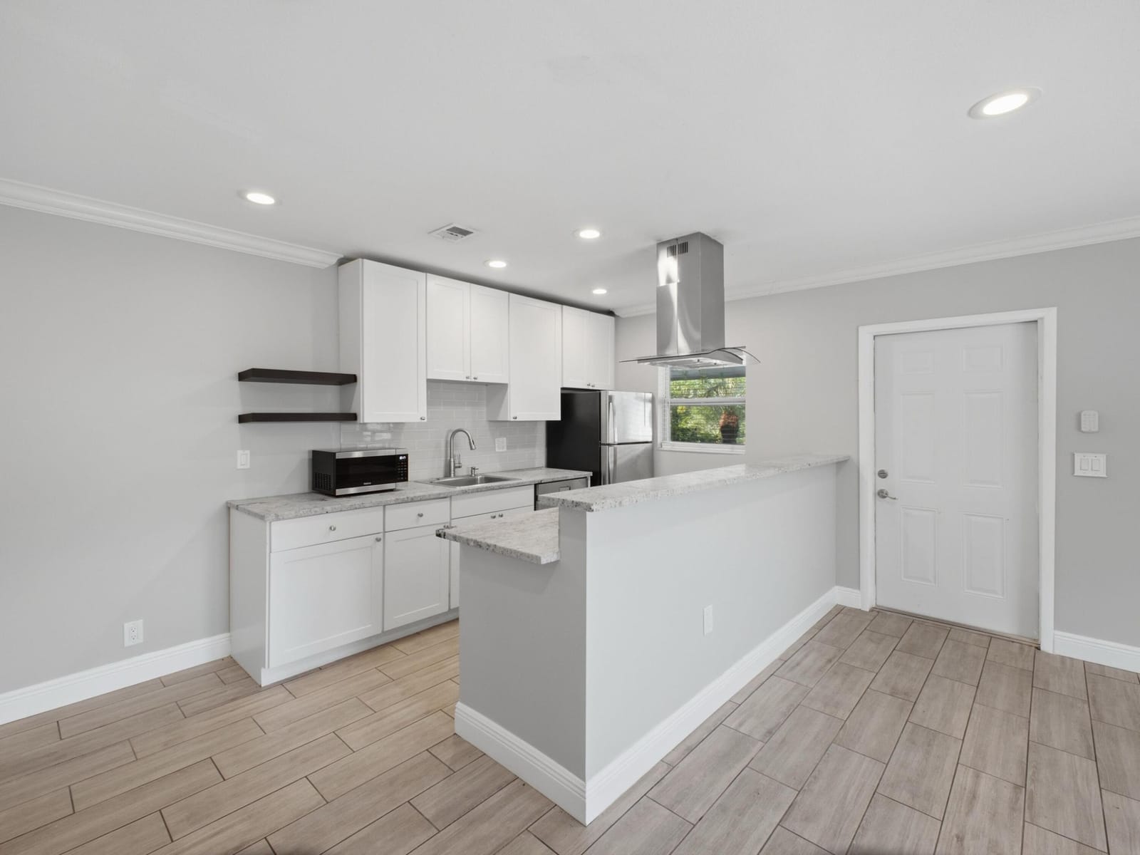 3125 Albatross Road — photo 7