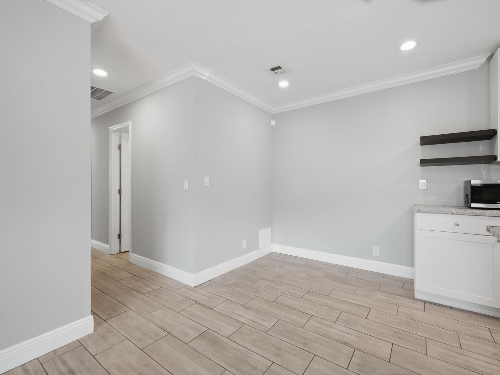 3125 Albatross Road — photo 10
