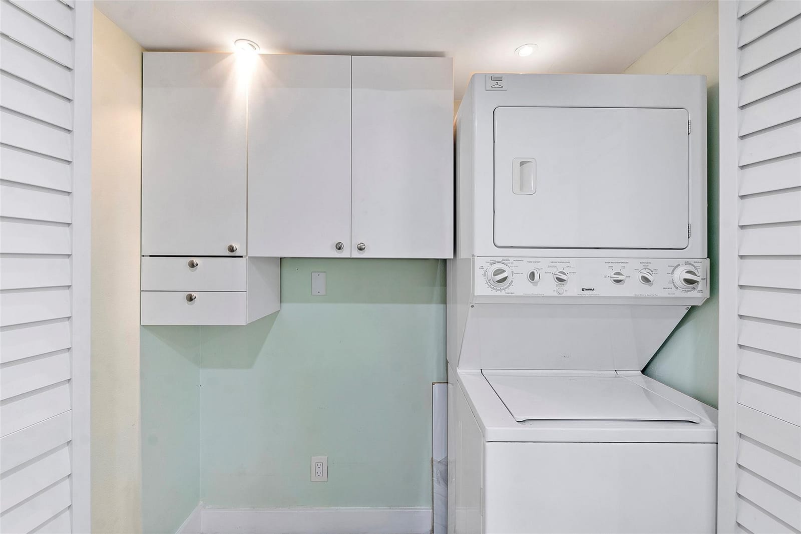 4261 W Palm Aire Drive Unit 203, Pompano Beach, FL 33069 photo 15