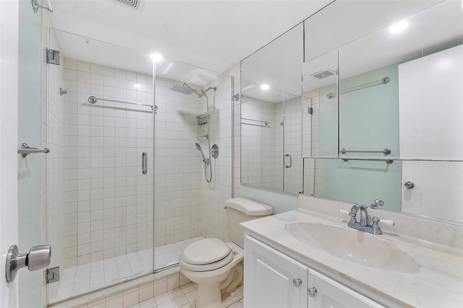4261 W Palm Aire Drive Unit 203, Pompano Beach, FL 33069 photo 27