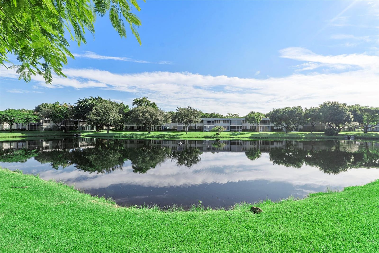4261 W Palm Aire Drive Unit 203, Pompano Beach, FL 33069 photo 4