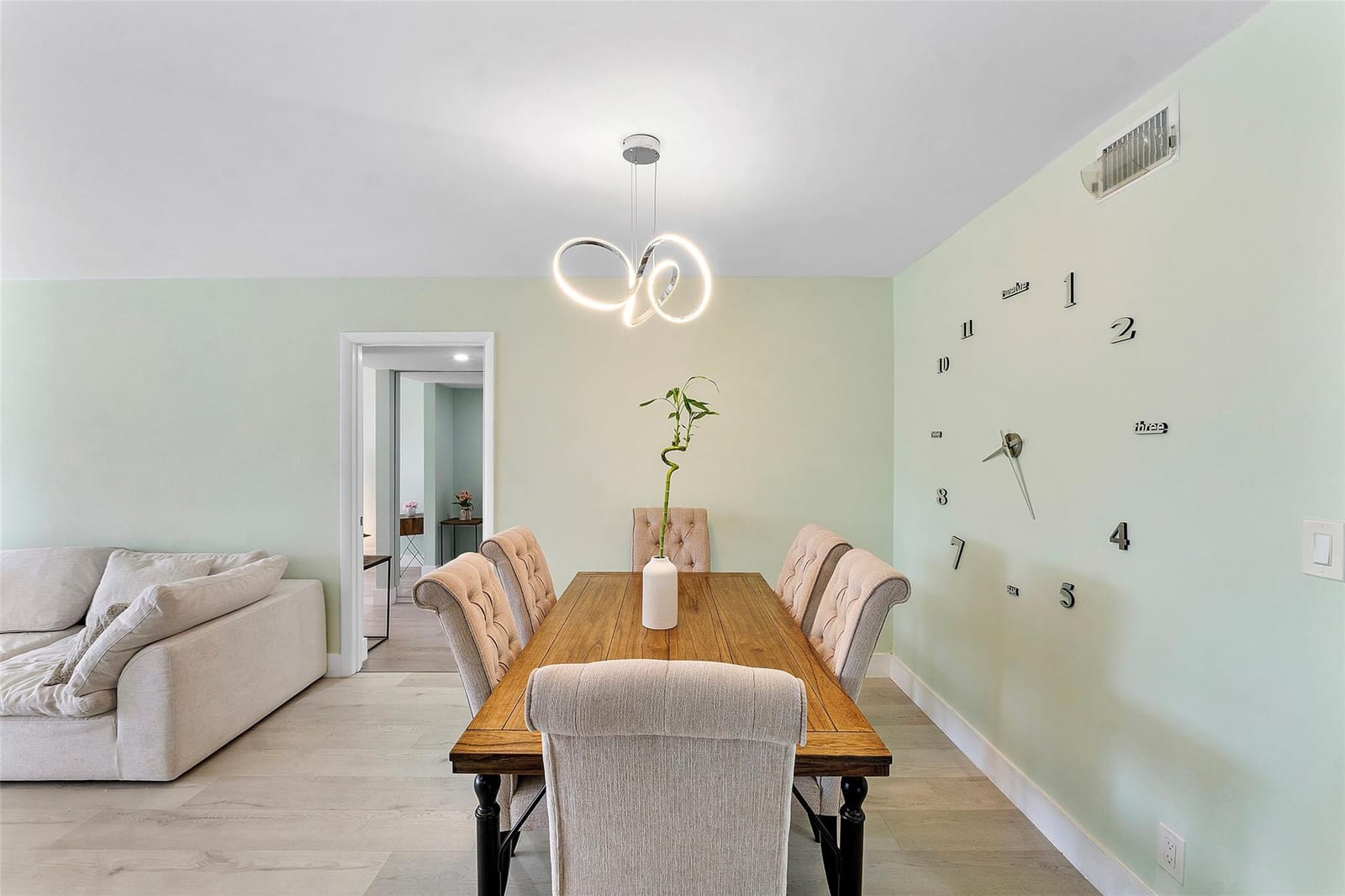 4261 W Palm Aire Drive Unit 203, Pompano Beach, FL 33069 photo 7