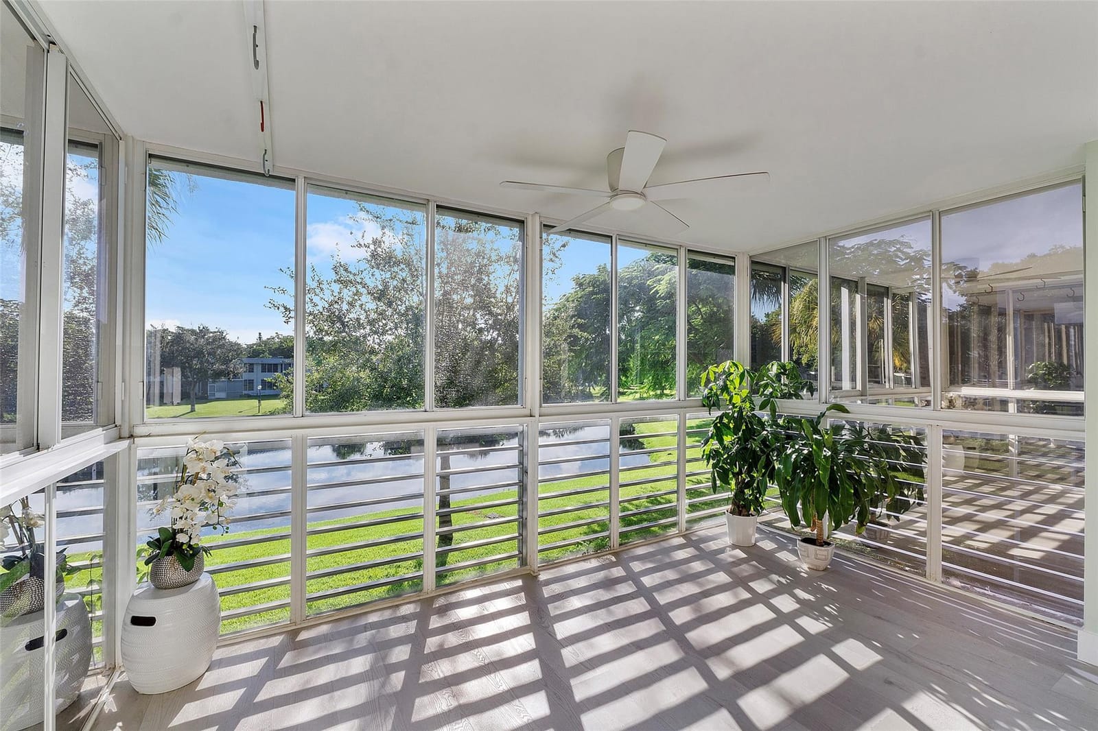 4261 W Palm Aire Drive Unit 203, Pompano Beach, FL 33069 photo 8