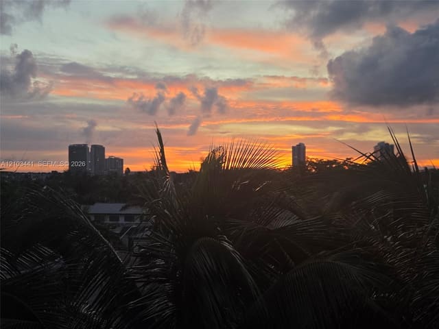 3536 NE 168th Street 508, North Miami Beach, FL 33160