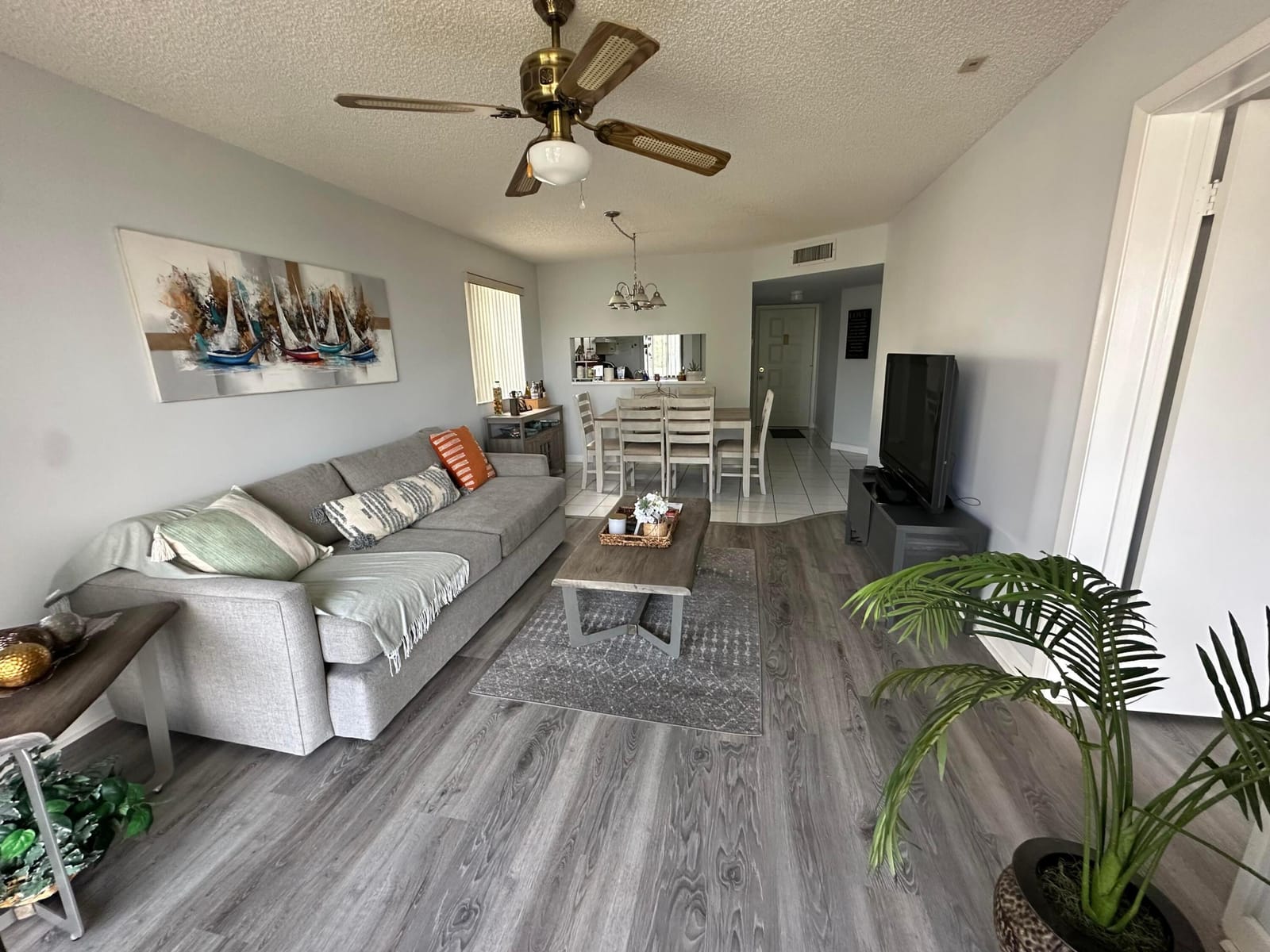 3138 VIA POINCIANA 317, Lake Worth, FL 33467
